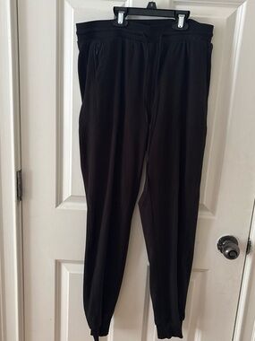 Zac & Rachel Black Jogger Sweatpants